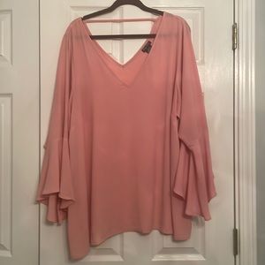 City chic, X large/22 chiffon material with a bell sleeve. Excellent condition.